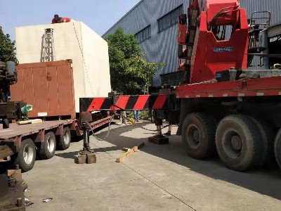 15噸設(shè)備打包裝車(chē)超低板運(yùn)輸